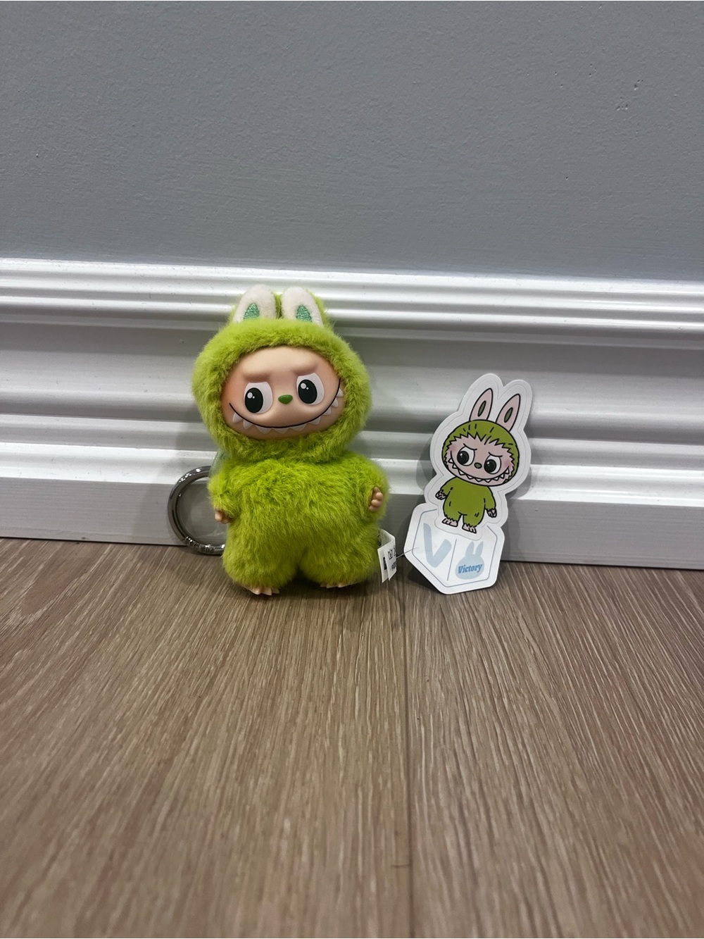 Pin For Love Mini Labubu | V | Bright Green + 3 adorable bunny keychains